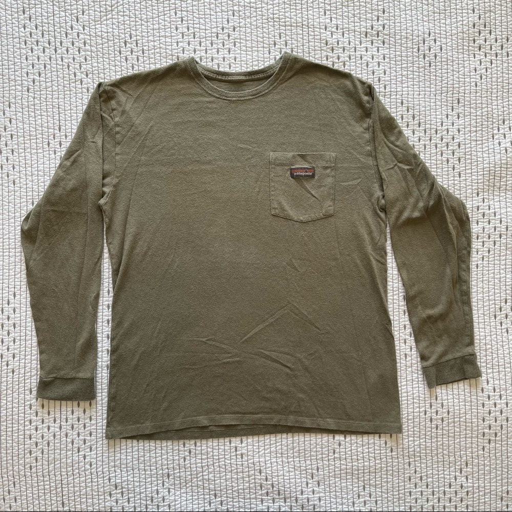 Patagonia Long-Sleeved Work Pocket Tee, Men’s Medium